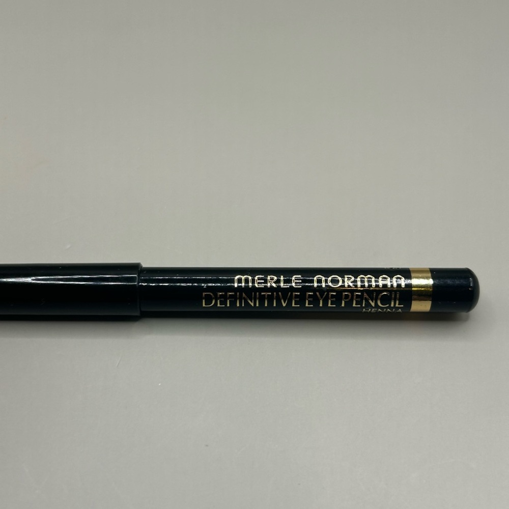 Merle Norman Henna Eyeliner Pencil Professional Makeup